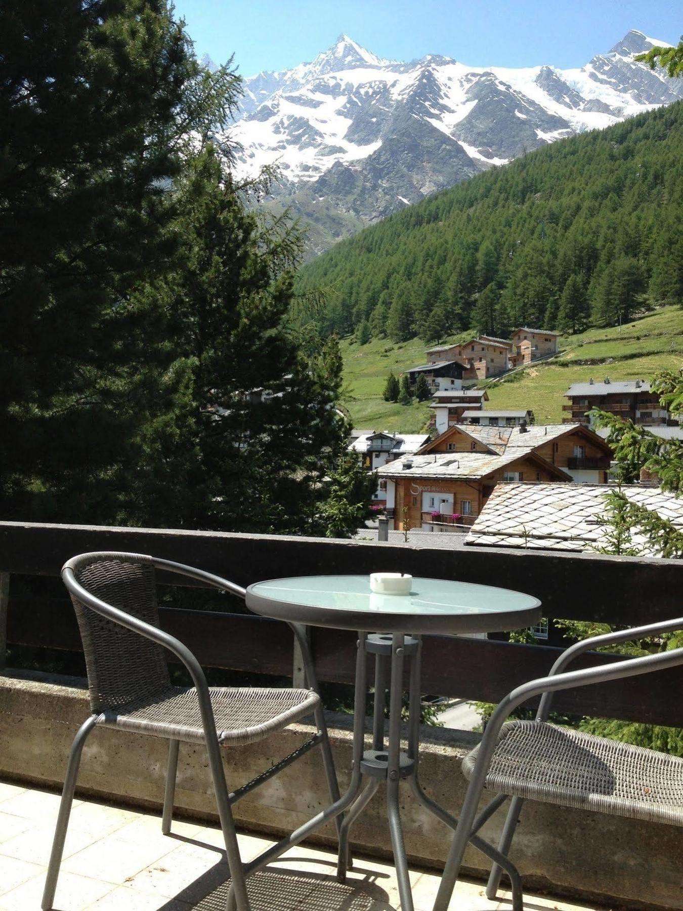 Hotel La Collina Saas Fee Exterior foto